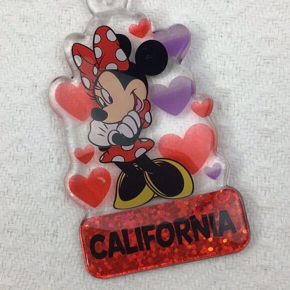 Disney Keychain Collectors 6 pc. Bundle - Picture 9 of 9